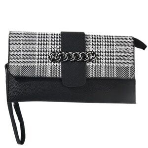 Jayden's Black White Plaid Buckle Wristlet